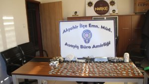 Akşehir'de tarihi eser operasyonu