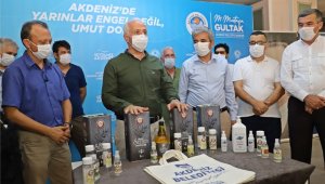 Engellilerin ürettiği kolonyalar büyük ilgi görüyor