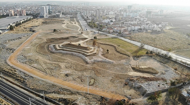 Karaman Şehir Parkı'nda çalışmalar tün hızıyla devam ediyor