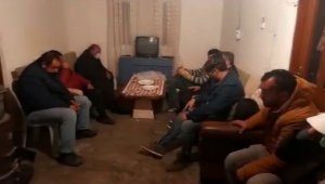 Kumarhaneye çevrilen eve şok baskın