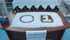 Sofra bezinden 6 kilo 800 gram metamfetamin çıktı