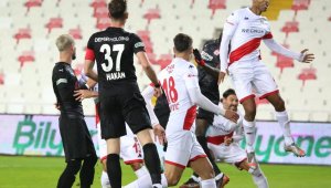 Süper Lig: DG Sivasspor: 0 - FT Anlatyaspor: 0