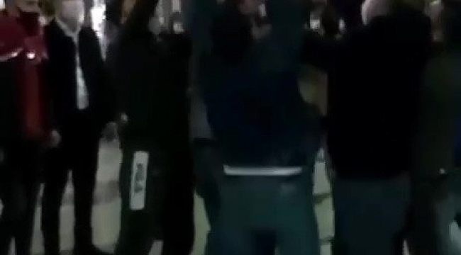 Antalya'da asker uğurlama eğlencelerinde korona virüs yine unutuldu