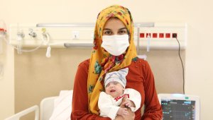 Konya'da 480 gram doğan bebek 167 günde hayata tutundu