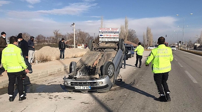 Konya'da iki otomobil çarpıştı: 1 yaralı