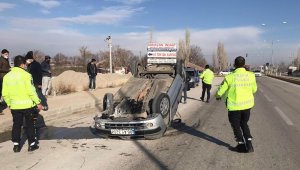 Konya'da iki otomobil çarpıştı: 1 yaralı