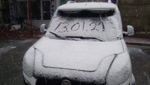 Konya'da kar yağışı sevinci