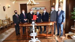 Oda ve borsalardan Sağlık Müdürlüğü'ne 20 adet solunum cihazı desteği