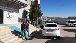 Polis hırsızı 250 saatlik kamera kaydını inceleyerek yakaladı