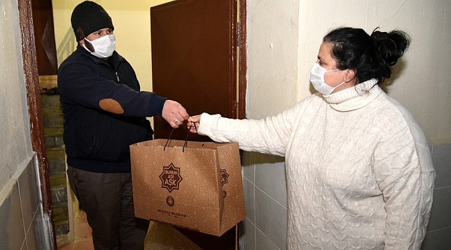 Selçuklu Belediyesi'nden bin 250 aileye
