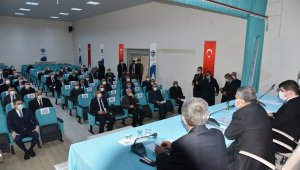 Vali Işık, Kazımkarabekir ilçesinde muhtarlarla bir araya geldi