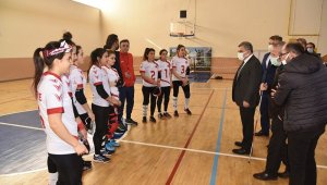 Vali Işık'tan Goalball Kadın Milli Takımına moral ziyareti