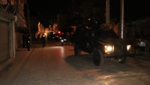 Adana'da silahlı saldırıya uğrayan bekçi yaralandı