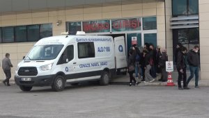 Anne ve oğullarının kardeş gözyaşı