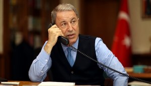 Bakan Akar, İngiltere Savunma Bakanı Wallace ile telefonda görüştü
