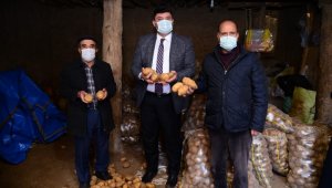 Başkent'te hem çiftçinin hem ihtiyaç sahiplerinin yüzü güldü