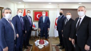BBP Genel Başkanı Destici'den Özlem Zengin hakkındaki paylaşıma tepki