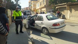 Direksiyon başında kalp krizi geçiren kadının kaza anı kamerada