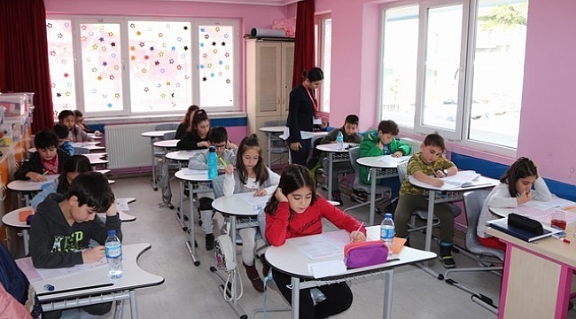 İnci Kolejinde bursluluk maratonu başladı