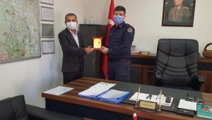 Jandarmadan Aksu'da hatasız sürücülere ödül