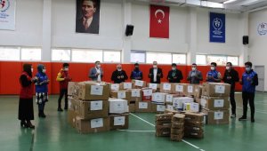 Karaman Gençlik Merkezi'nden İdlib'deki çocuklara yardım