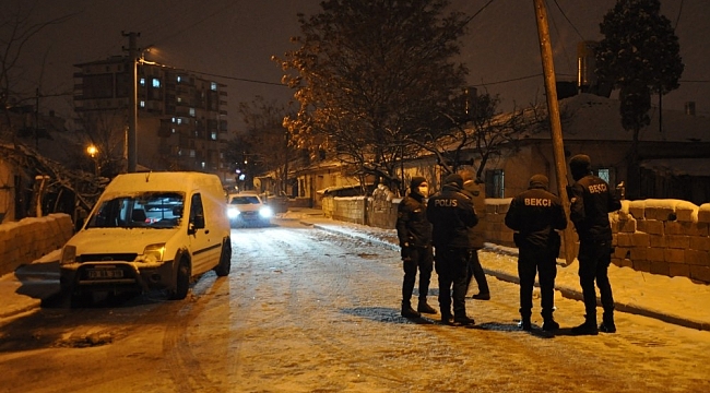 Karaman'da bıçakla yaralama