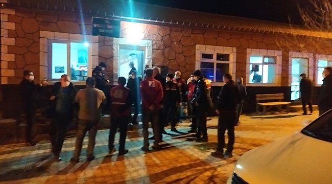 Konya'daki depremde birkaç evde küçük çatlak var
