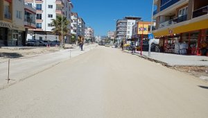 Mersin'de asfalt çalışmaları sürüyor