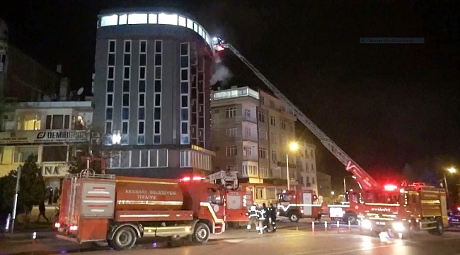 Otel odasında benzinle kendini yakarak intihar etmek istedi, hem kendini hem de oteli yaktı