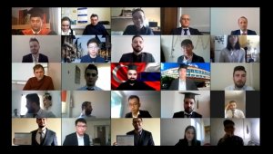 Rusya'da nükleer enerji eğitimlerini tamamlayan 43 Türk öğrenci diplomalarını aldı