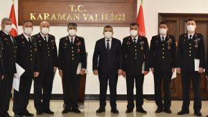 Vali Işık, jandarma personelini başarı belgesi ile ödüllendirdi