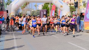 21. Alanya Atatürk Halk Koşusu ve Yarı Maratonu yapıldı