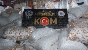 Adana'da 4 milyon 950 bin kaçak makaron ele geçirildi