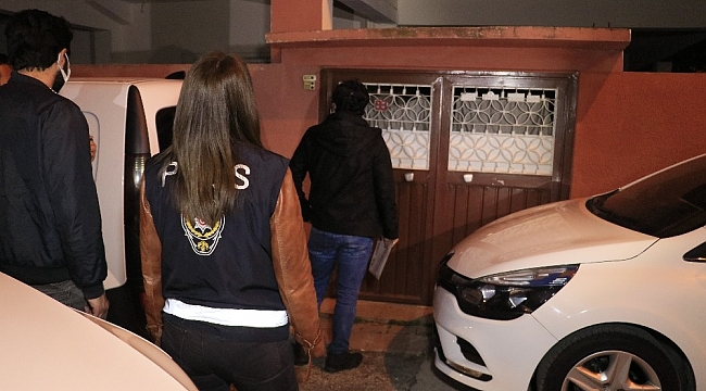 Adana'da drone destekli torbacı operasyonu