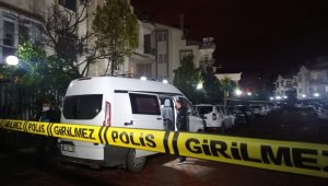 Antalya'da bir evde 4 kişinin cesedi bulundu