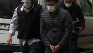 Aranan FETÖ'cü Adana'da yakalandı