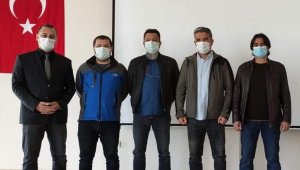 Arka Plan'da Fotoğraf Derneği'nde nöbet değişimi