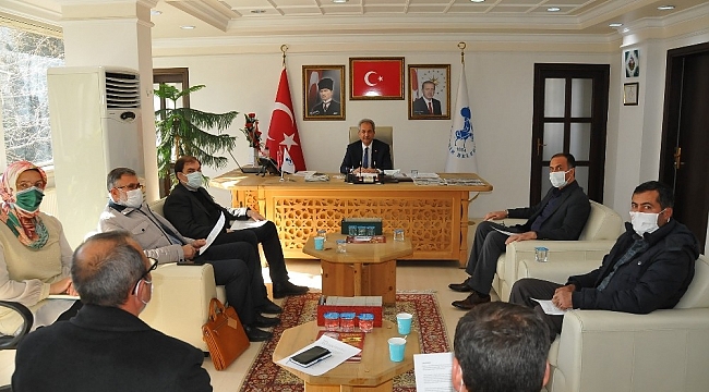 Başkan Akkaya muhtarları bilgilendirdi