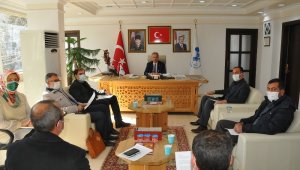 Başkan Akkaya muhtarları bilgilendirdi