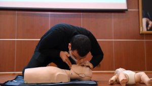 Büyükşehir Belediyesi personeli, İlk Yardım Eğitim Merkeziyle acil durumlara hazırlanıyor