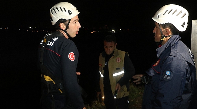 Kayıp üniversite öğrencisine ait kulaklık, ayakkabı ve şapka bulundu