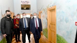 Mersin'in tarihi deniz feneri, çocuklar için masal evine dönüştürüldü