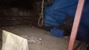 Salıncağın ipi boynuna dolanan çocuk hayatını kaybetti