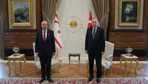 Cumhurbaşkanı Recep Tayyip Erdoğan, KKTC Cumhurbaşkanı Ersin Tatar ile Cumhurbaşkanlığı Külliyesinde görüştü.