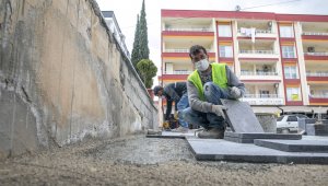 Mersin'de yol çalışmaları sürüyor