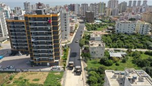 Mersin'de yol yapım ve bakım çalışmaları devam ediyor