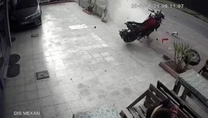 1 kişinin öldüğü kazada 2 kişi ölümden kıl payı kurtuldu