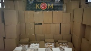 Adana'da 5 milyon 550 bin kaçak makaron ele geçirildi