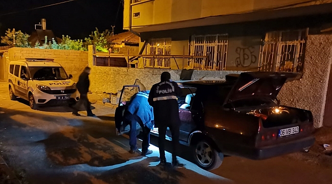 Aracın içinde tüfekle vurulan şahıs yaralandı