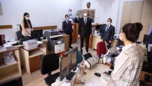 Bakan Gül'den Ankara Adliyesinde salgın tedbirlerini inceledi